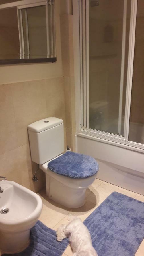 Mozues Appartement Sámano Buitenkant foto